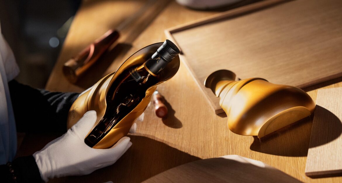 Hennessy X.O x Kim Jones